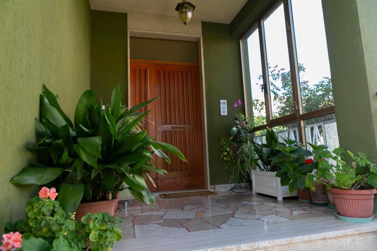 Appartamento Casa Vacanze Enjoy Ассизи Экстерьер фото